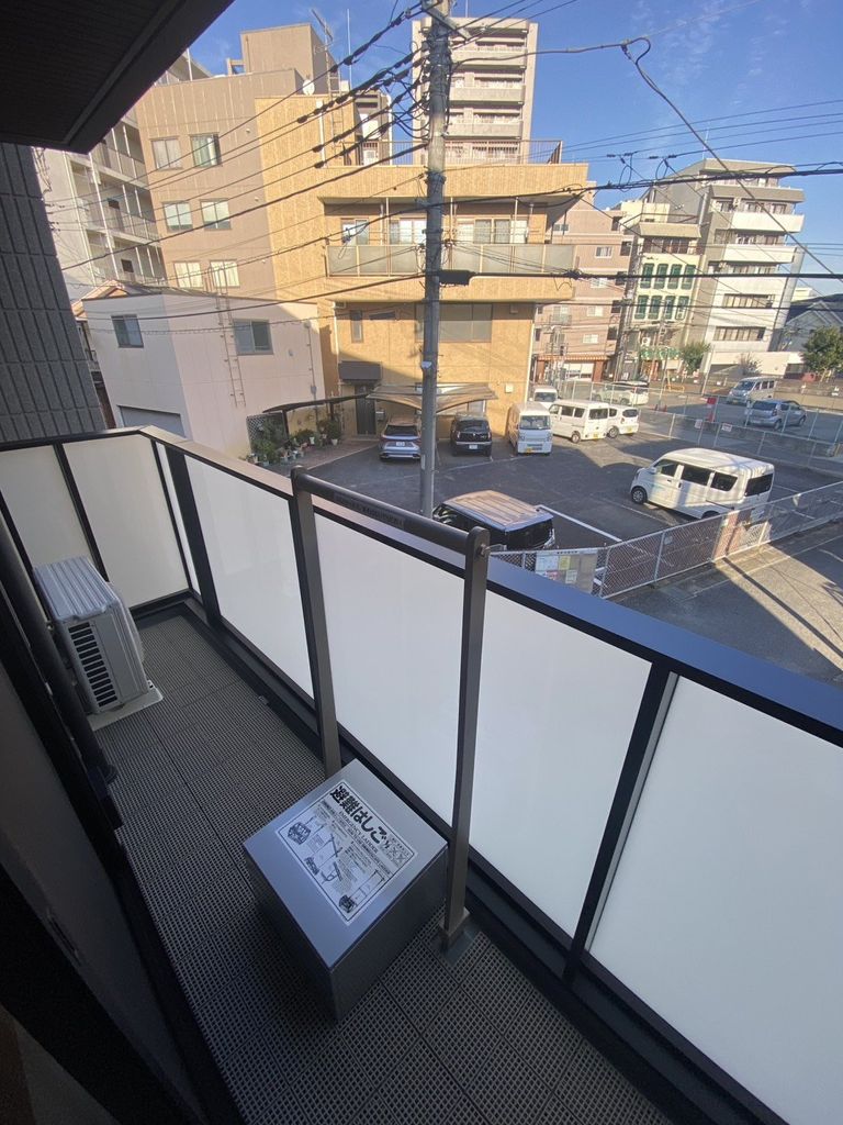 バルコニー　バルコニー