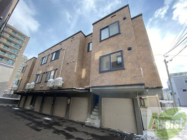 建物外観　札幌市中央区南１５条西「グランクレール」