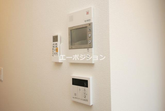 セキュリティ　セレニテ難波ミラク参番館