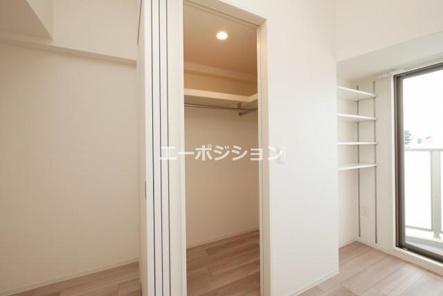 収納　セレニテ難波ミラク参番館