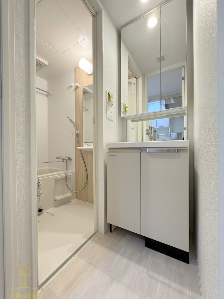 洗面設備　コンフォリア・リヴ大阪本町