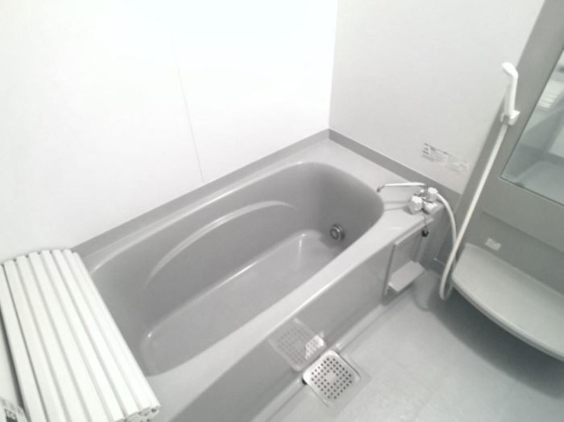 バス・シャワールーム　図面と現状に相違がある場合には現状を優先