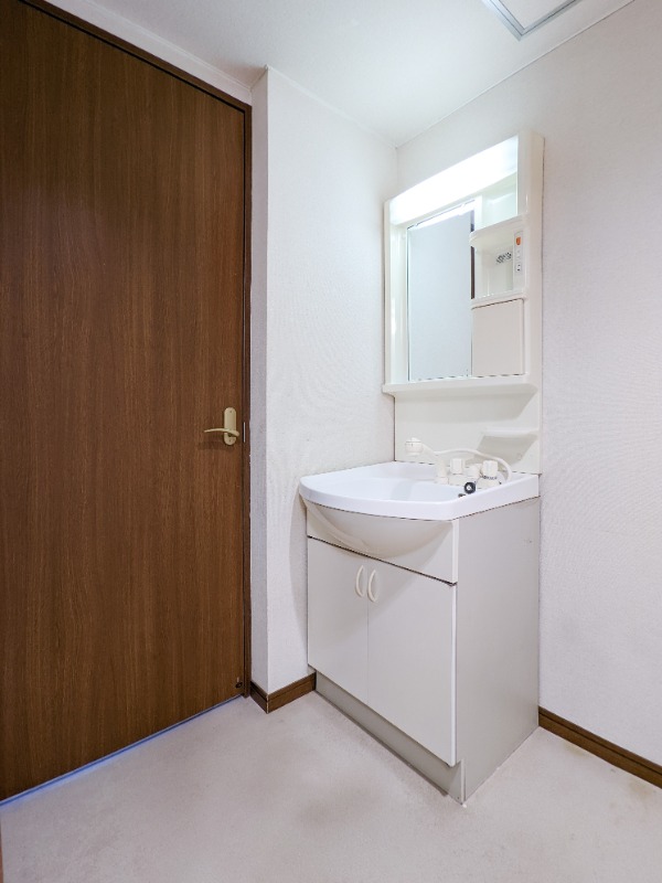 洗面設備　図面と現状に相違がある場合には現状を優先