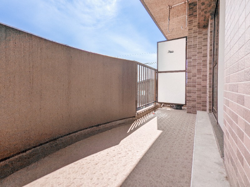 バルコニー　図面と現状に相違がある場合には現状を優先