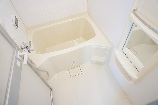 バス・シャワールーム　浴室