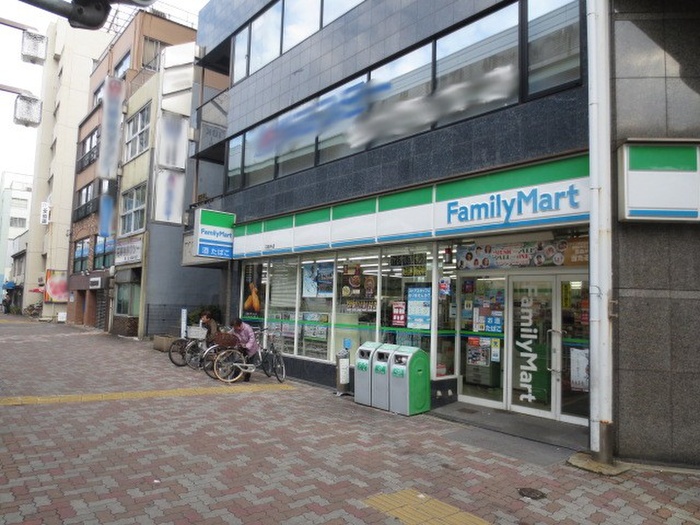 コンビニ　ファミリーマート円頓寺店（コンビニ）まで426m