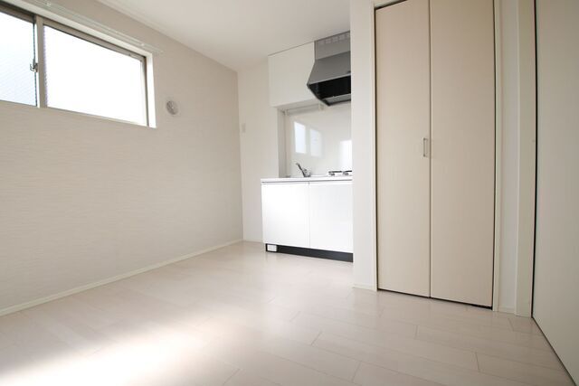 居室・リビング　※別室の参考写真の為、現況優先です。