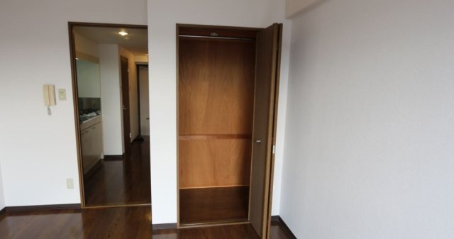 収納　※別号室の参考写真です