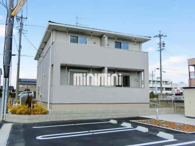 建物外観　シンプルでモダンな外観。