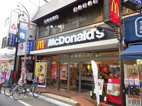 飲食店　マクドナルド 学芸大店（飲食店）まで843m