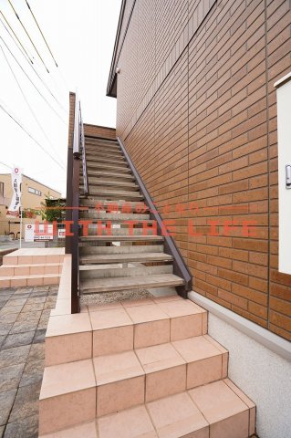 エントランス　毎日通るエントランスはこのようになっています