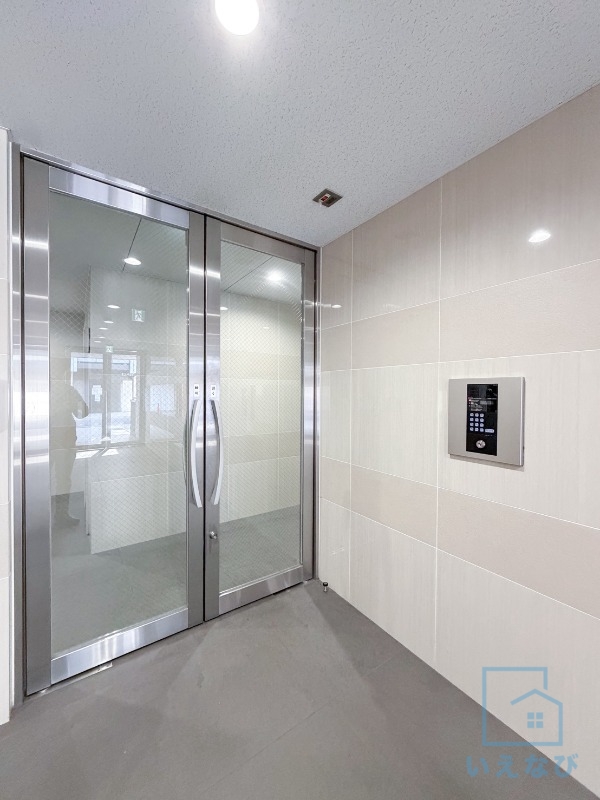 エントランス　オートロック