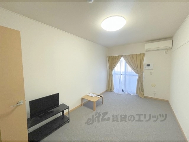 居室・リビング　洋室