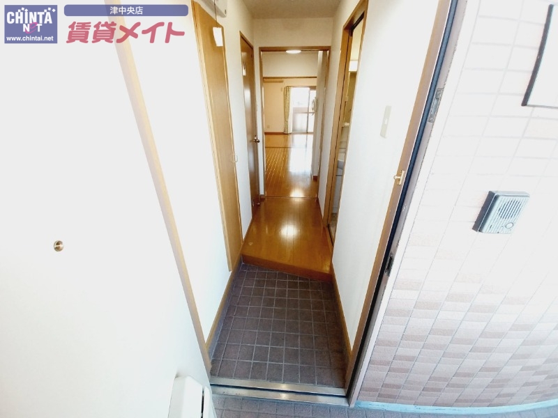 玄関　同型