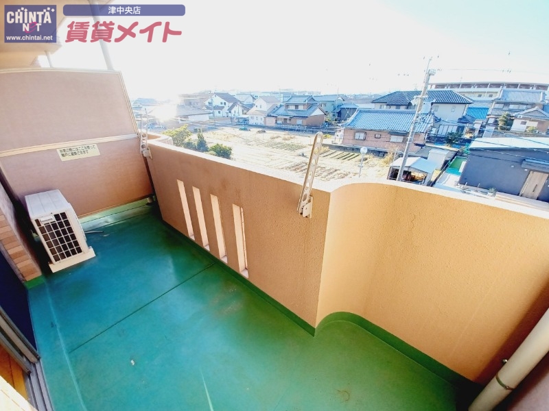 バルコニー　同型