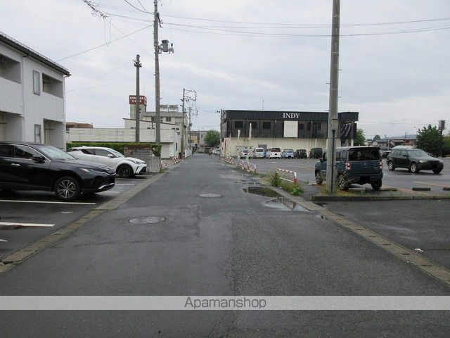 その他　周辺道路（その他）まで0m