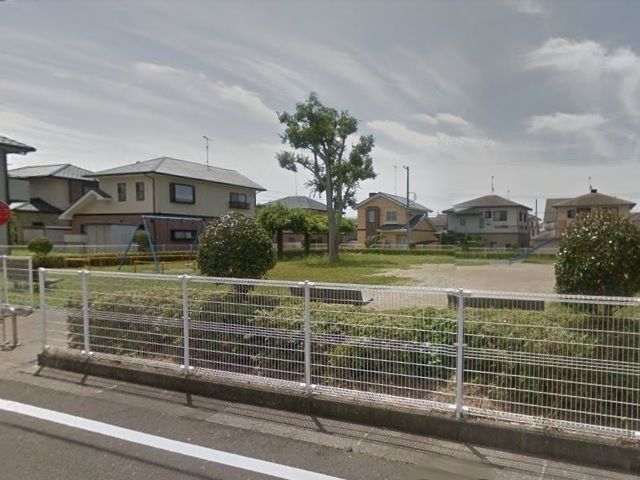 公園　高瀬ガーデンヒル公園（公園）まで900m