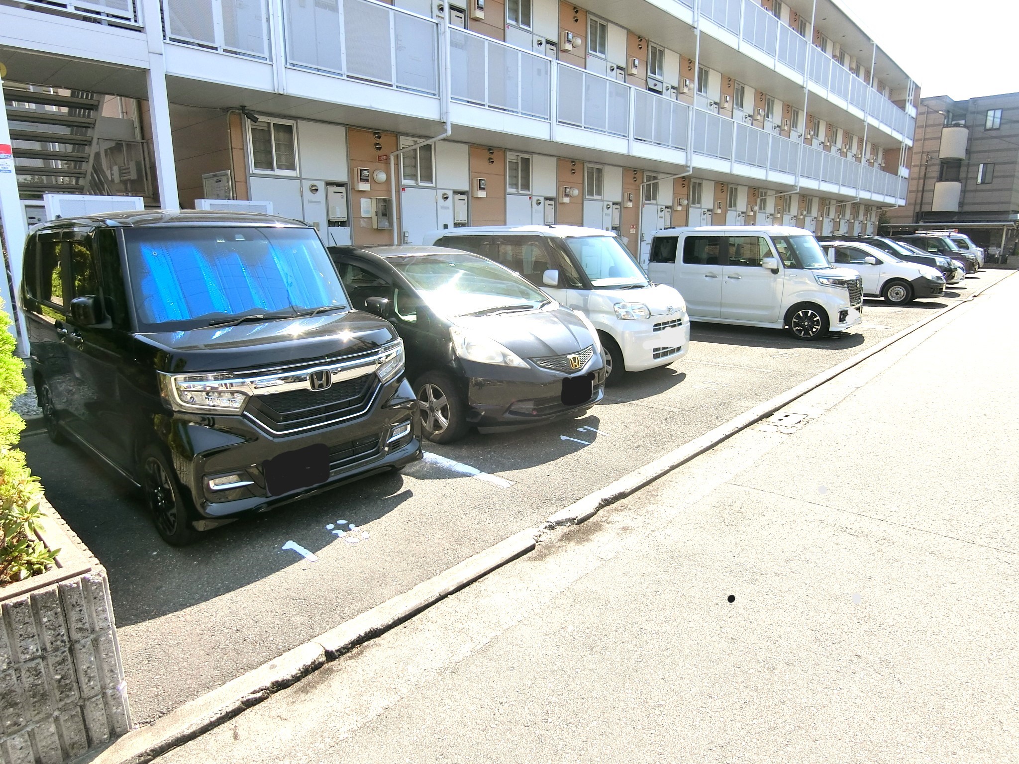 駐車場　敷地内駐車場を完備です☆