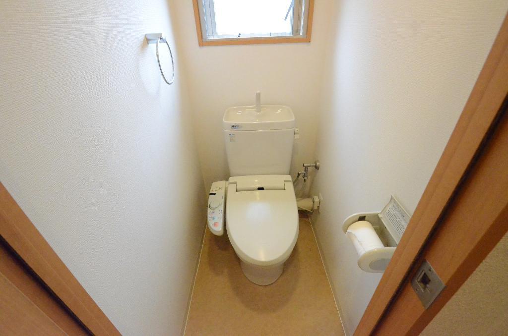 トイレ　シャワー付トイレ