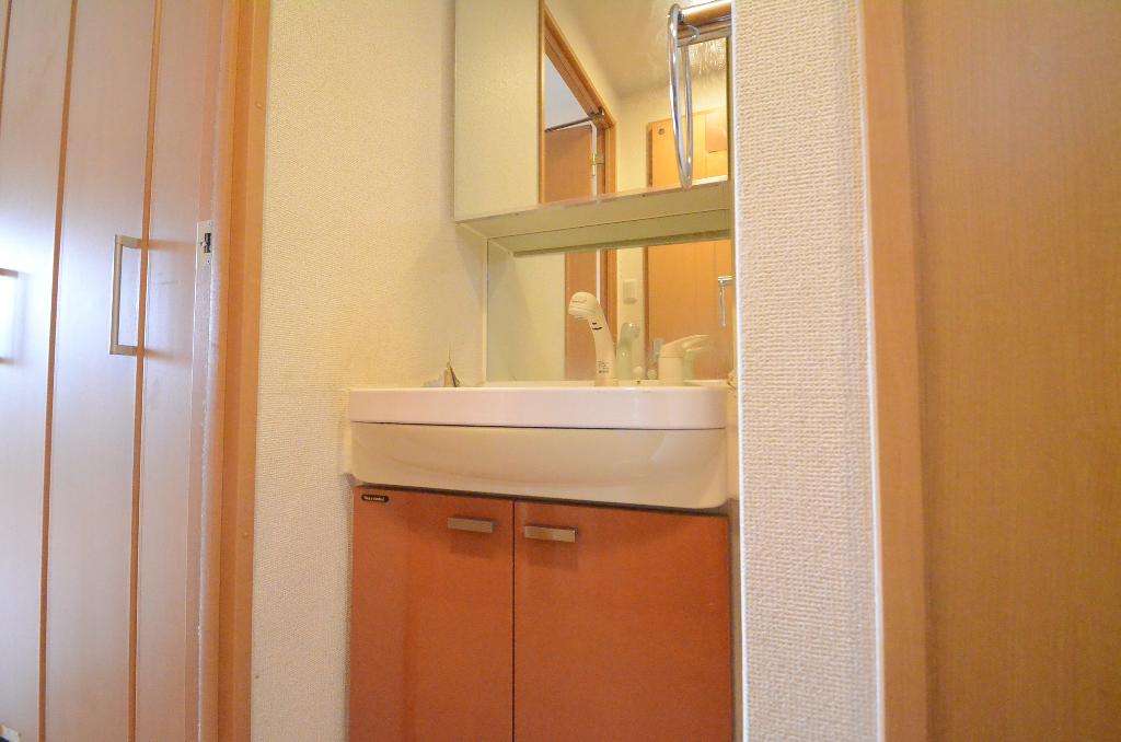 洗面設備　洗髪洗面化粧台