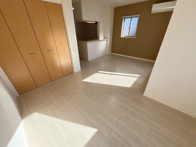 居室・リビング　リビング