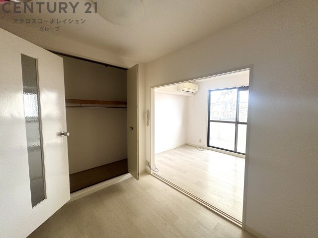 居室・リビング　オール洋室の2K！