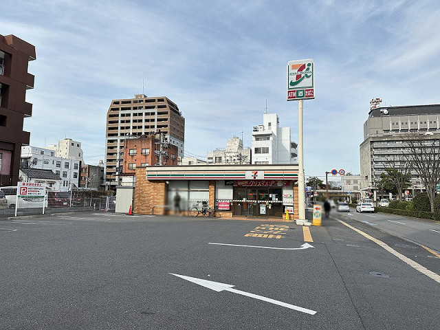 コンビニ　セブン-イレブン 大分府内町２丁目店（コンビニ）まで350m