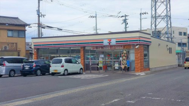 コンビニ　セブンイレブン和歌山楠見中西店（コンビニ）まで543m