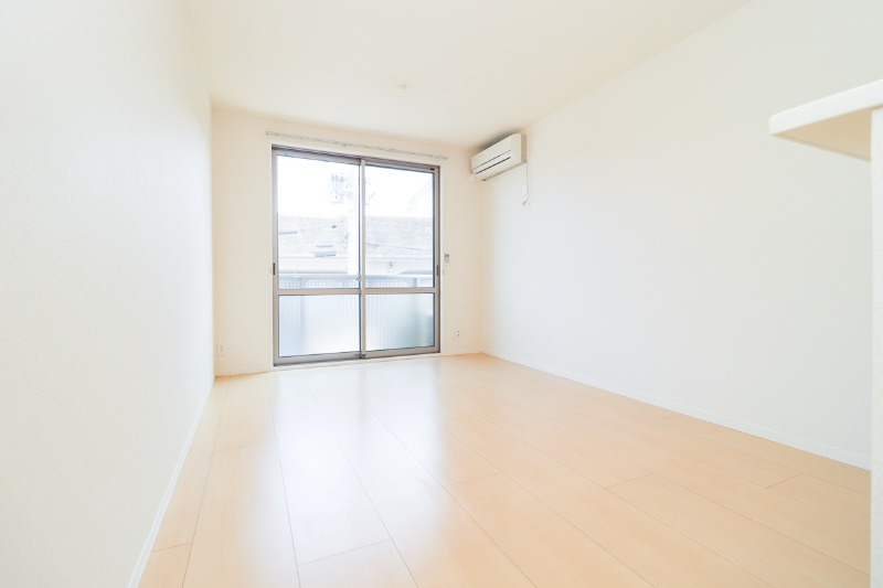 居室・リビング　図面と現状に相違がある場合には現状を優先