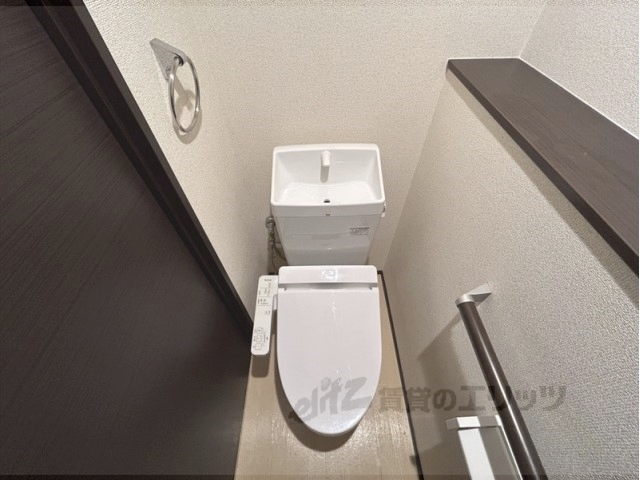レオネクスト御所のトイレ写真