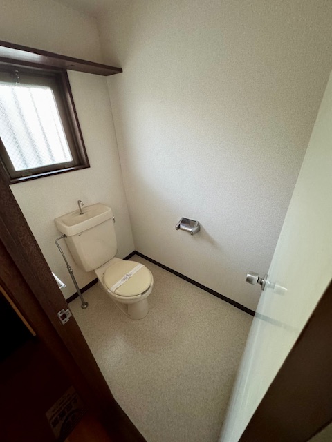 パレスゴールド仲町のトイレ写真