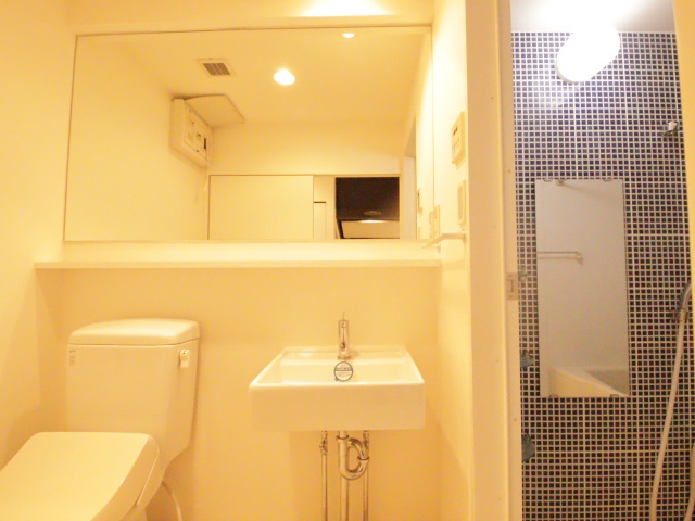 洗面設備　※別室の参考写真の為、現況優先です。