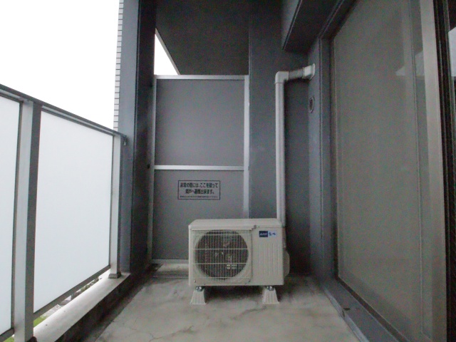 バルコニー　※別室の参考写真の為、現況優先です。