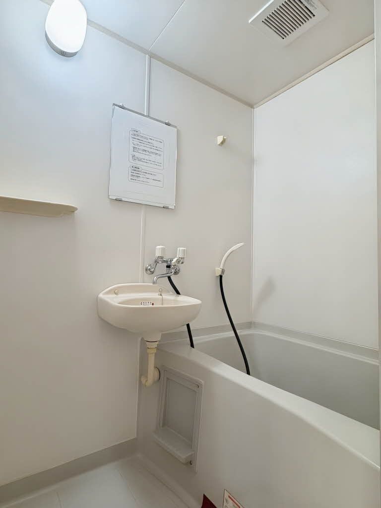 バス・シャワールーム　浴室