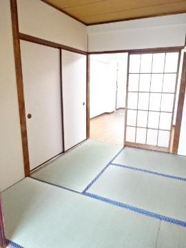 居室・リビング　寝室