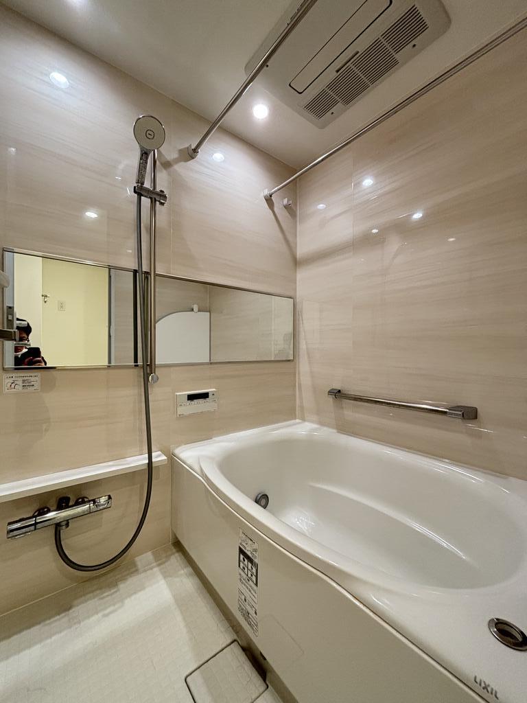バス・シャワールーム