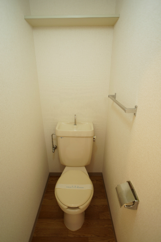 トイレ　102内装です