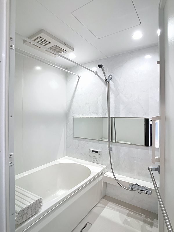 バス・シャワールーム