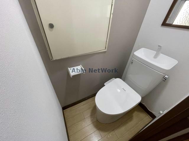 トイレ　トイレ