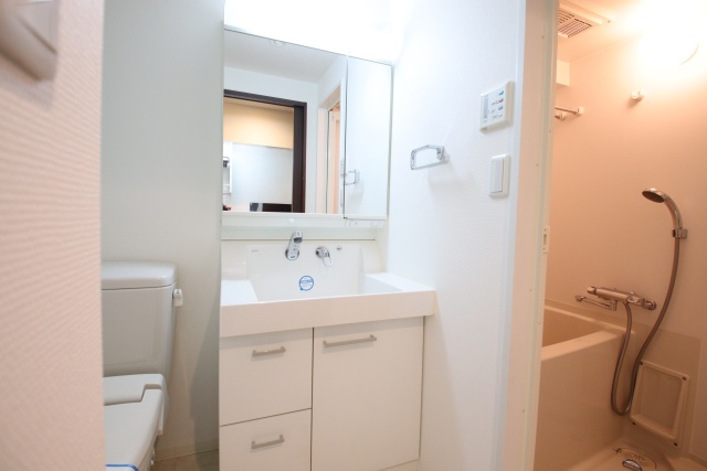 洗面設備　※別室の参考写真の為、現況優先です。