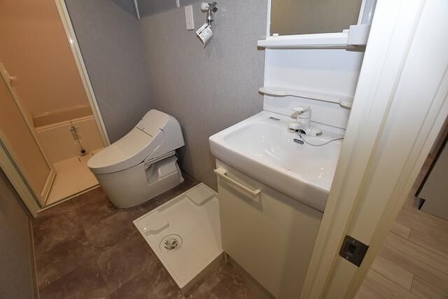 洗面設備　コンパクトで使いやすい洗面所