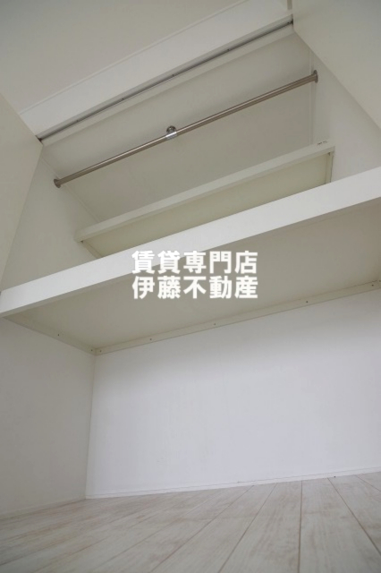 収納　クローゼット