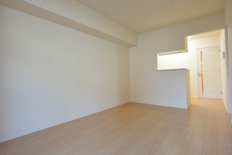 居室・リビング　フローリング仕上げ