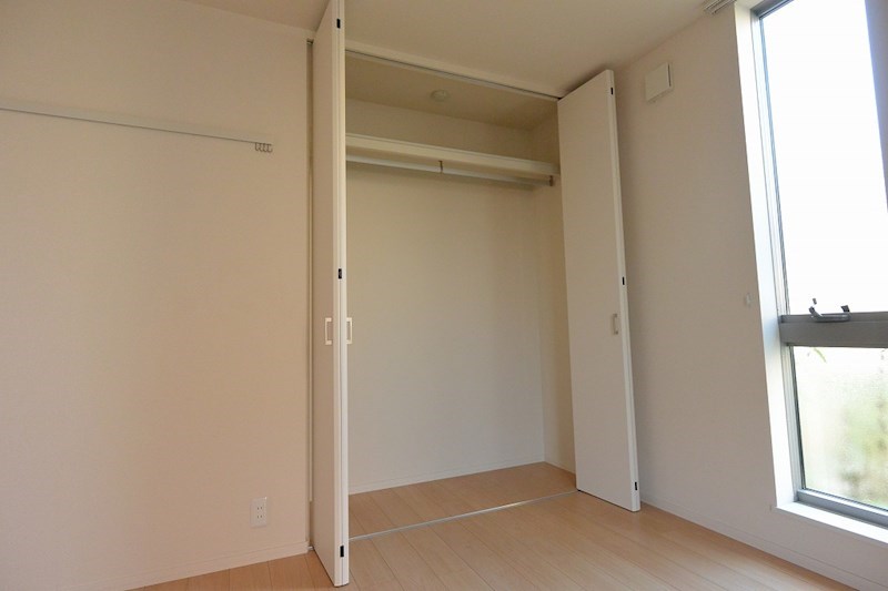 収納　洋室6帖収納