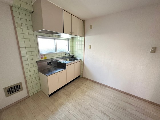 居室・リビング　※別部屋の写真です