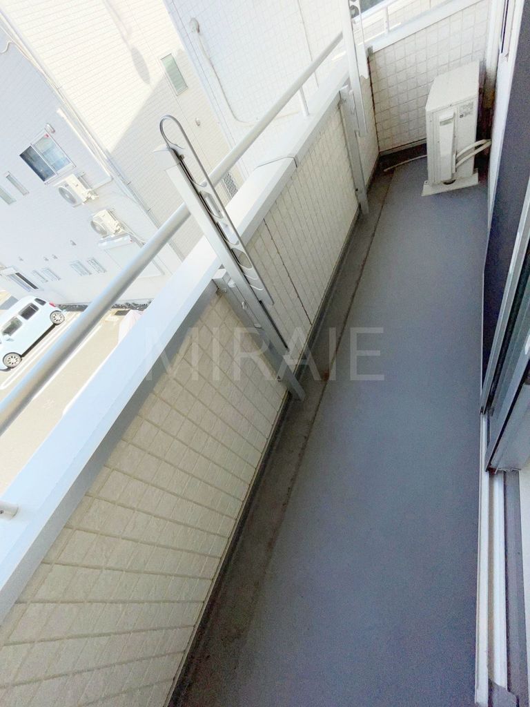 バルコニー　バルコニー