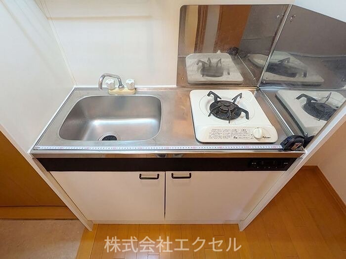 キッチン　1口ガスコンロ付のキッチンです。