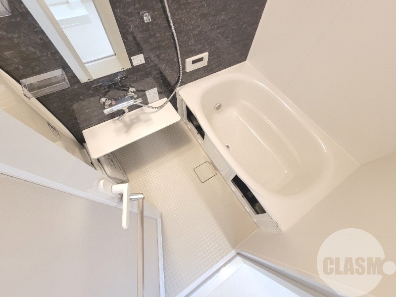 バス・シャワールーム　浴室乾燥機＆追い焚き機能付きバス♪