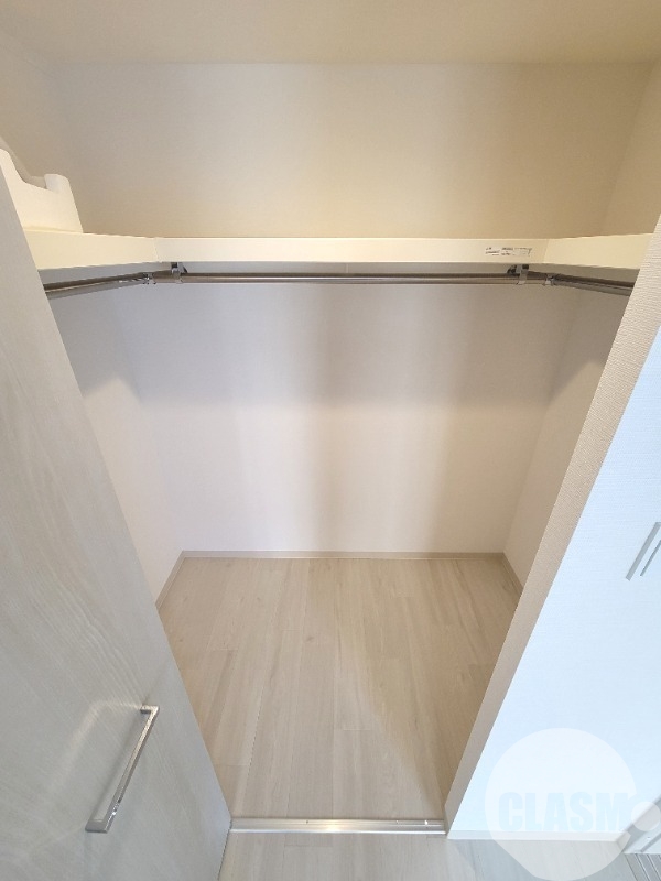 収納　ウォークインクローゼット