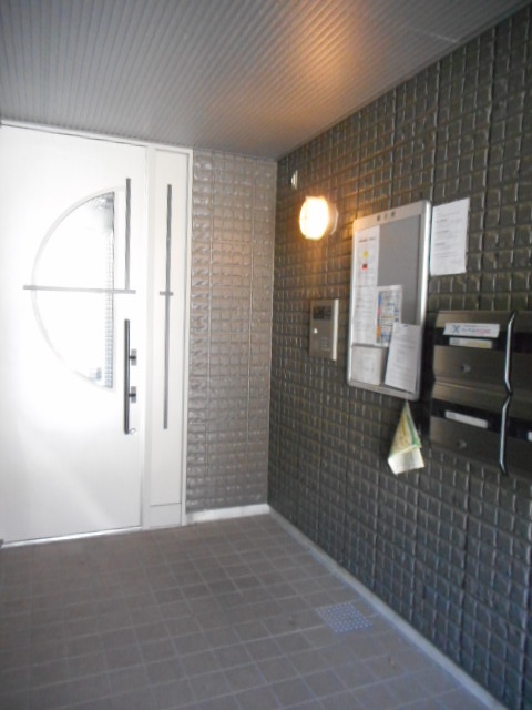 セキュリティ　安心のオートロックシステム